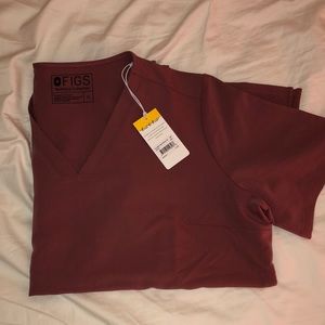 FIGS Casma Three pocket scrub top